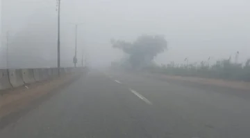 تحذيرات من شبورة كثيفة تعيق حركة المرور على هذه الطرق اليوم الإثنين